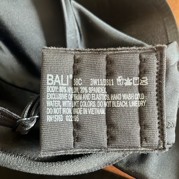 Bali intimates - Picture 7 of 7